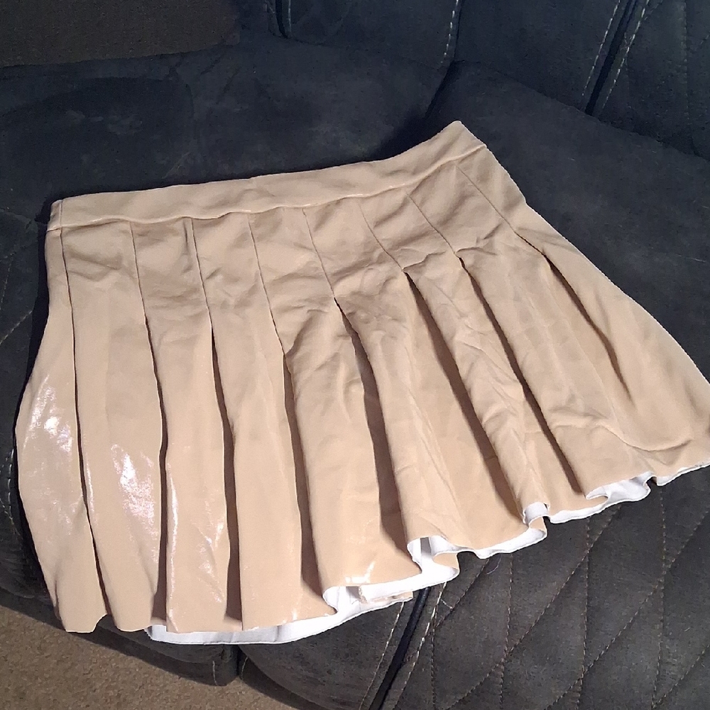URBAN Romantics Beige Pleated Mini Skirt